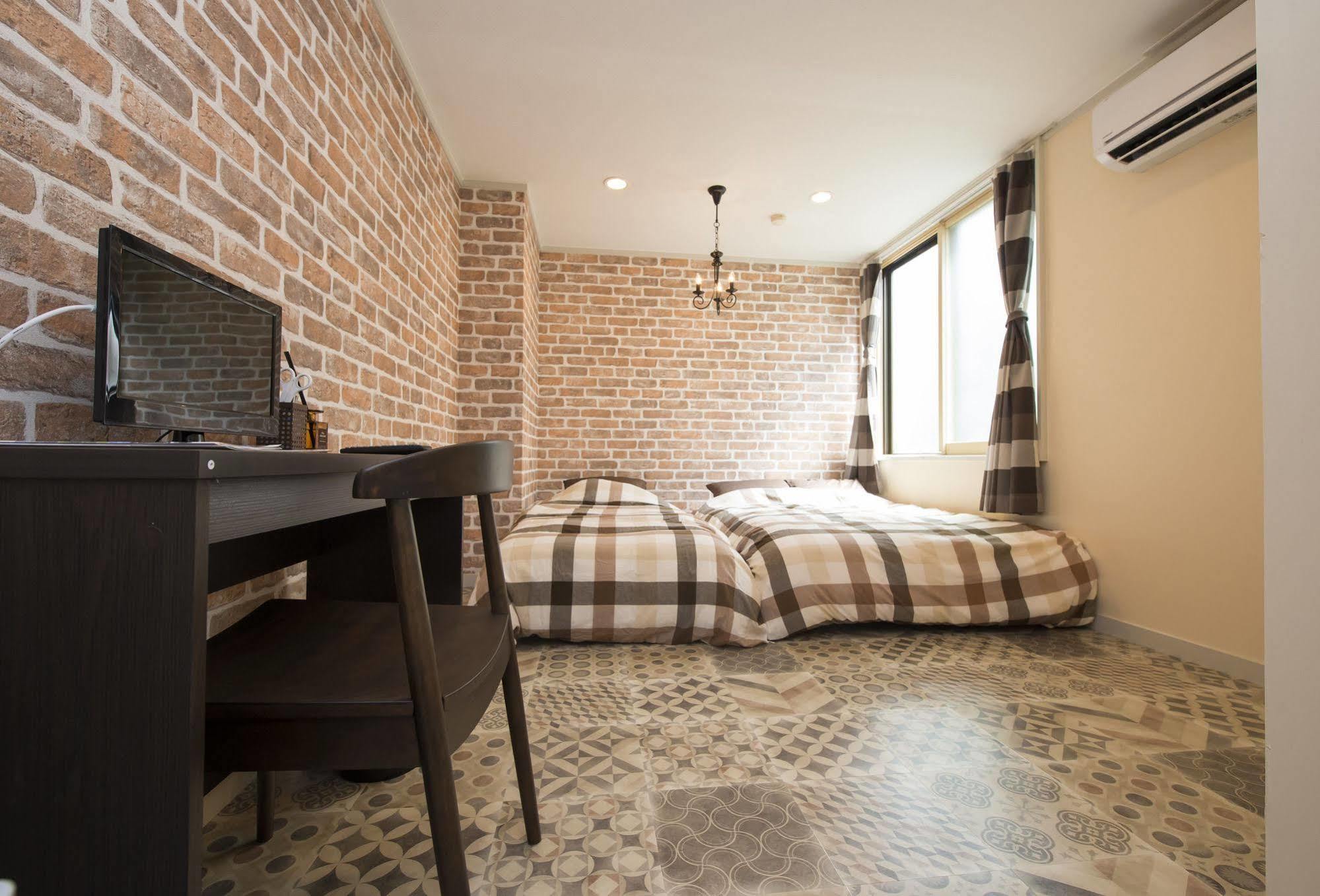 金沢駅前ホテル Stylish Station Hotel Kanazawa Exteriör bild